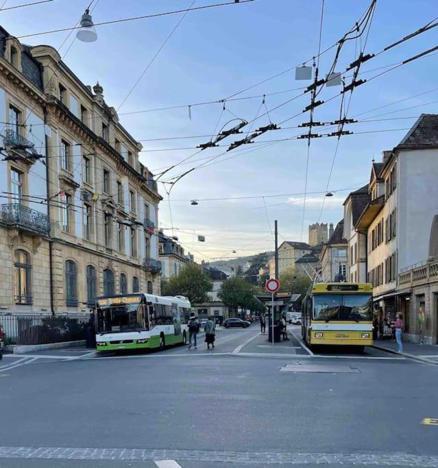 V&V Centre Neuchâtel Exteriör bild